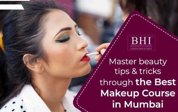Master beauty tips & tricks through the Best Makeup Course in Mumbai